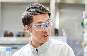 社員の話を聞く 日産化学株式会社 採用情報サイト